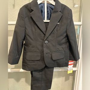 Cat + Jack baby boy 2pc suit; size 18 mos; brand new